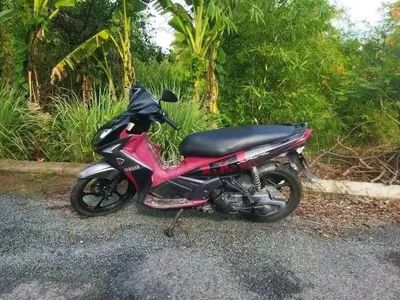 Nhà dư xe bán Nouvo LX máy zin chưa chạm. Mua bán Xe máy tại Thành phố Trà Vinh Trà Vinh được đăng bởi ken ken