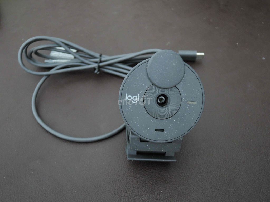 Webcam Logitech Brio 300 như mới. Mua bán Máy ảnh, Máy quay tại Quận 7 Tp Hồ Chí Minh được đăng bởi ND hình 1