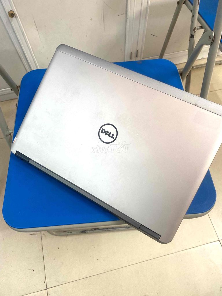 Dell e7440 i5 4310u 8gb ssd120gb chức năng tốt. Mua bán Laptop tại Quận Hà Đông Hà Nội được đăng bởi Nguyễn Thu hình 1