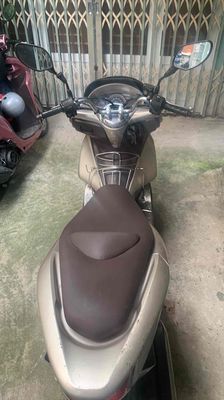 Honda PCX Vàng cát Xăng