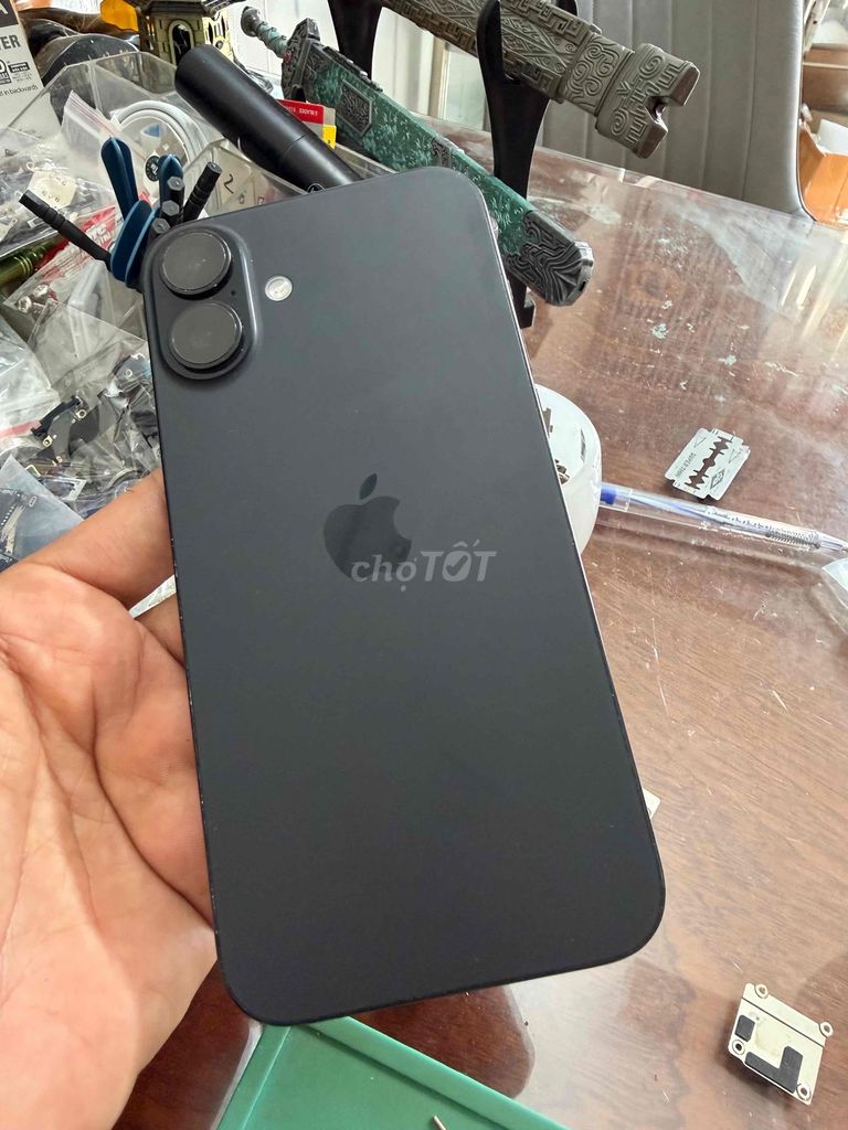 16 Plus 128GB Đen Lock Mỹ CNC 2 sim full Qte 100%. Mua bán Điện thoại tại Quận Bình Thuỷ Cần Thơ được đăng bởi Truong hình 1