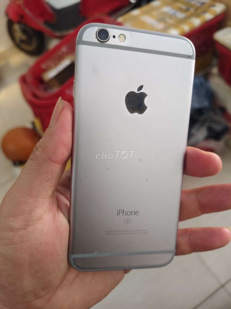 (Đà Nẵng) iPhone 6s 32GB Bạc 100% pin. Mua bán Điện thoại tại Quận Cẩm Lệ Đà Nẵng được đăng bởi Nguyễn Đức Ngà hình 1