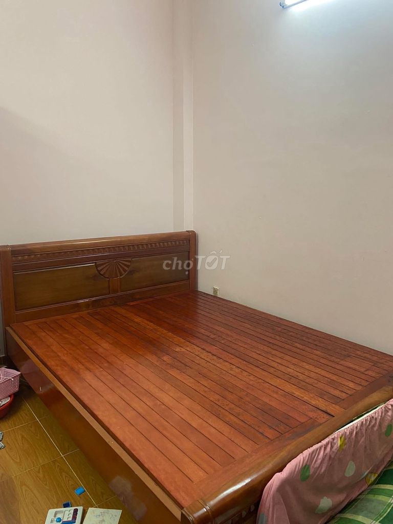 Thanh lý Giường ngủ Gỗ xoan đào Nâu 1m6x2m. Mua bán Giường, chăn ga gối nệm tại Quận Tân Bình Tp Hồ Chí Minh được đăng bởi Tên chưa cung cấp hình 1