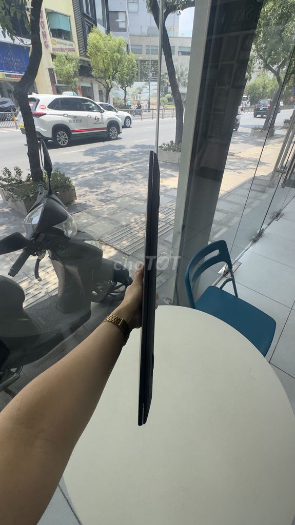 Lenovo Thinkpad X1 Carbon Gen 6 i5 8GB/128GB. Mua bán Laptop tại Quận Bình Tân Tp Hồ Chí Minh được đăng bởi Tên chưa cung cấp hình 1