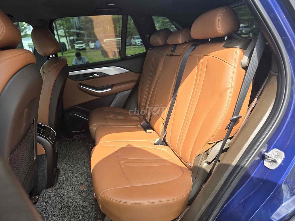 VinFast Lux SA2.0 2020 Premium 2.0 AT - 60000 km. Mua bán Ô tô tại Quận Thanh Xuân Hà Nội được đăng bởi Cường Auto 266 hình 8