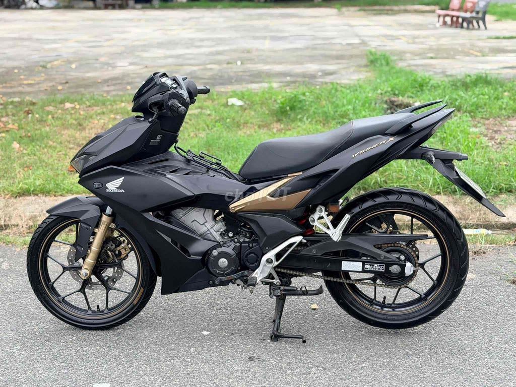Honda Winner V2 2021 черный ABS в родной краске со свежей защитной пленкой