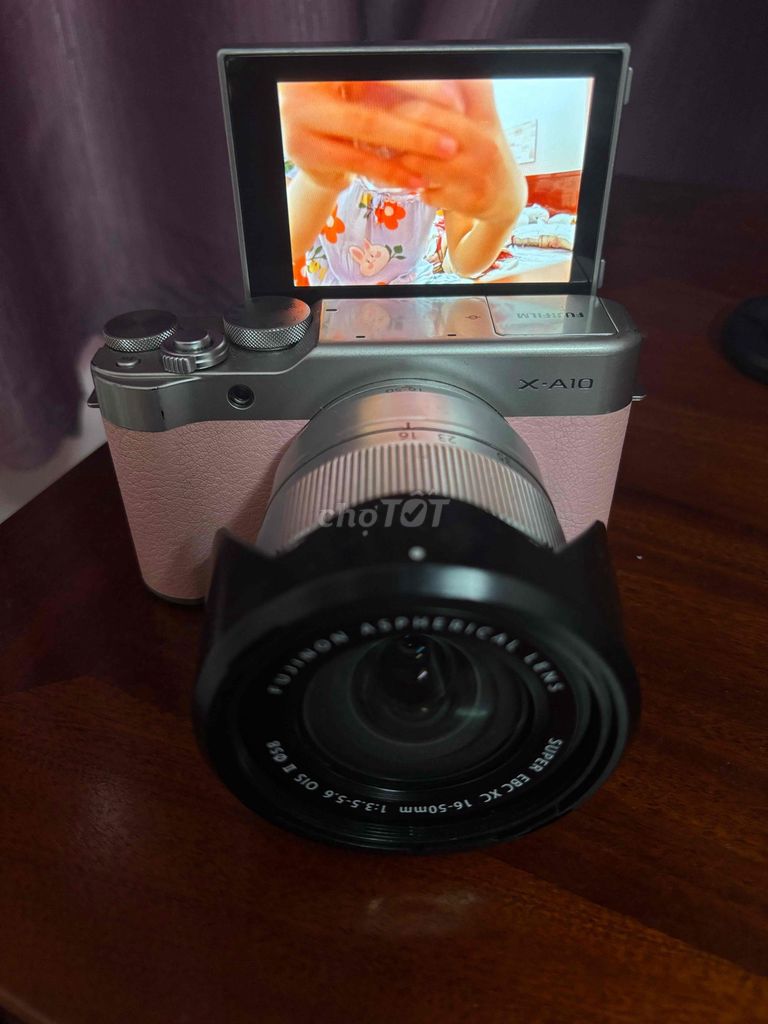 Máy ảnh Fujifilm XA-10 Hồng. Mua bán Máy ảnh, Máy quay tại Quận Gò Vấp Tp Hồ Chí Minh được đăng bởi Đỗ Thành Đạt hình 1