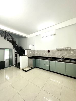 🆘HẺM XE TẢI 1/ PHAN VĂN TRỊ P5🆘4X17M TRỆT 3 LẦU 4PN 4WC🆘. Cho thuê nhà ở tại Quận Gò Vấp Tp Hồ Chí Minh được đăng bởi Hoàng Minh Thông BDS