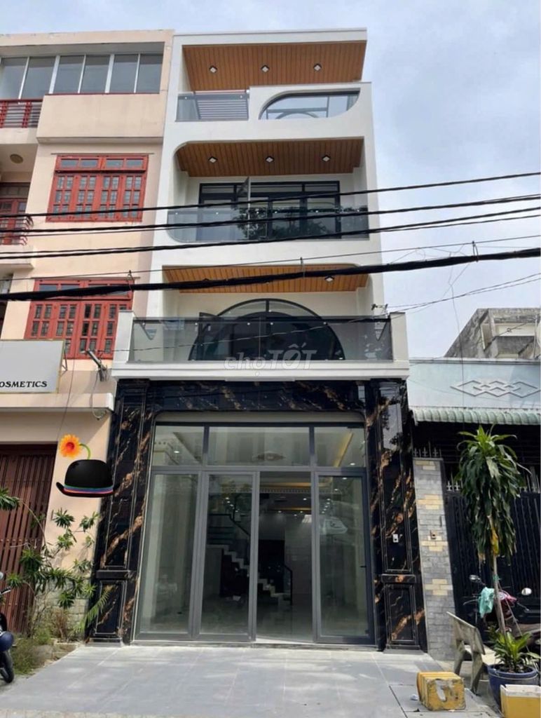 Cho thuê gấp nhà MT 199B Ngô Quyền, Phường 6, Quận 10  