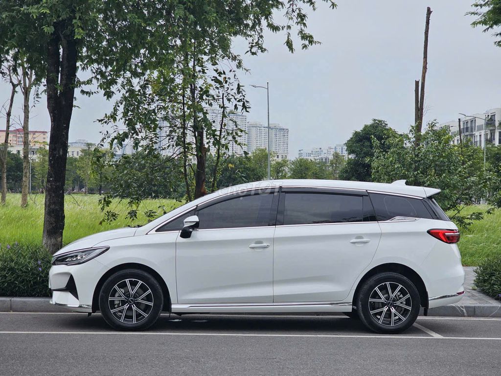 BYD M6 xe điện 7 chỗ sx 2025 xe cực mới zin 100%. Mua bán Ô tô tại Quận Thanh Xuân Hà Nội được đăng bởi Thanh Biz Nguyễn Thái Auto hình 3