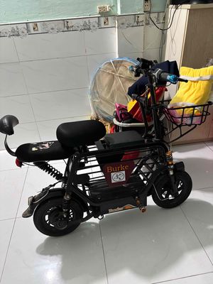 Thanh lí xe điện Hot girl. Mua bán Xe điện tại Quận 12 Tp Hồ Chí Minh được đăng bởi Tiểu Chu