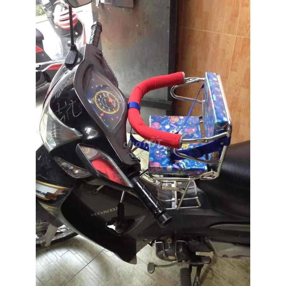 Ghế ngồi xe máy Kim loại, Vải. Mua bán Mẹ và bé tại Quận Liên Chiểu Đà Nẵng được đăng bởi nmt hình 1