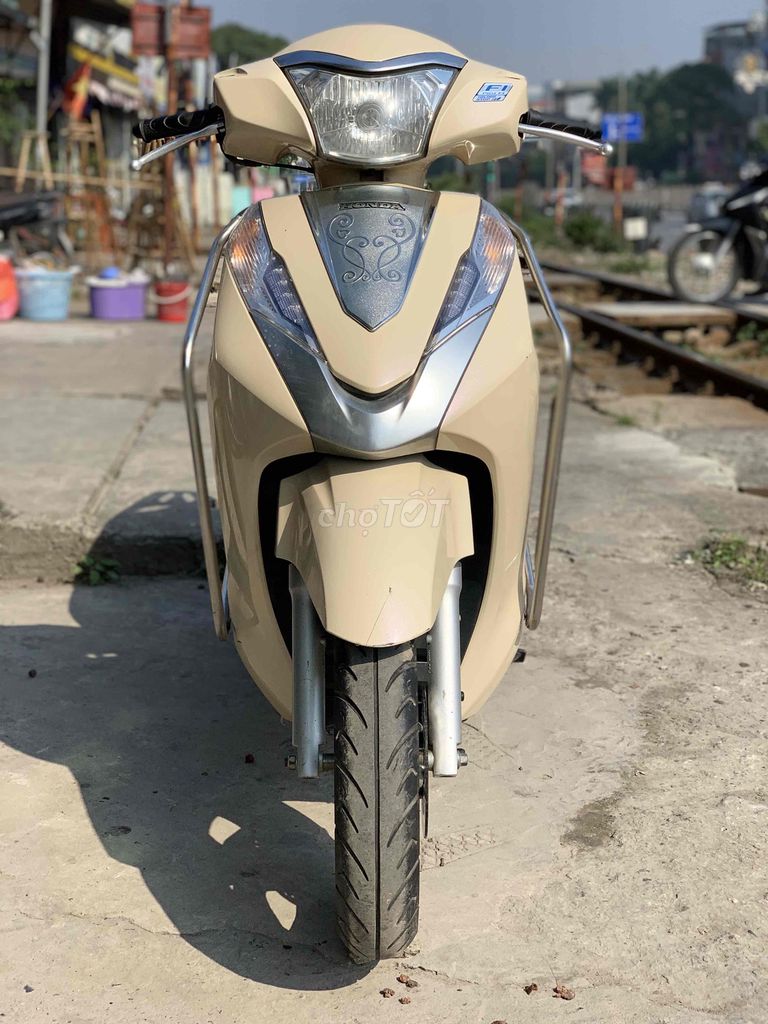 lead 125 dk 2015 xe nguyên bản,mộc đẹp. Mua bán Xe máy tại Huyện Thanh Trì Hà Nội được đăng bởi xe máy cũ chính hãng hình 2
