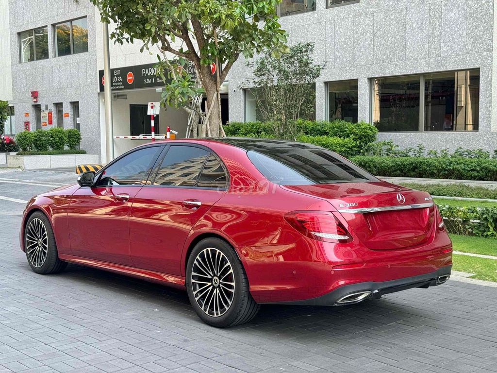 Mercedes E300 sx2020 30.000km ~ bmw520i ~ Audi A6. Mua bán Ô tô tại Thành phố Thủ Đức Tp Hồ Chí Minh được đăng bởi nguyễn trọng nghĩa hình 4