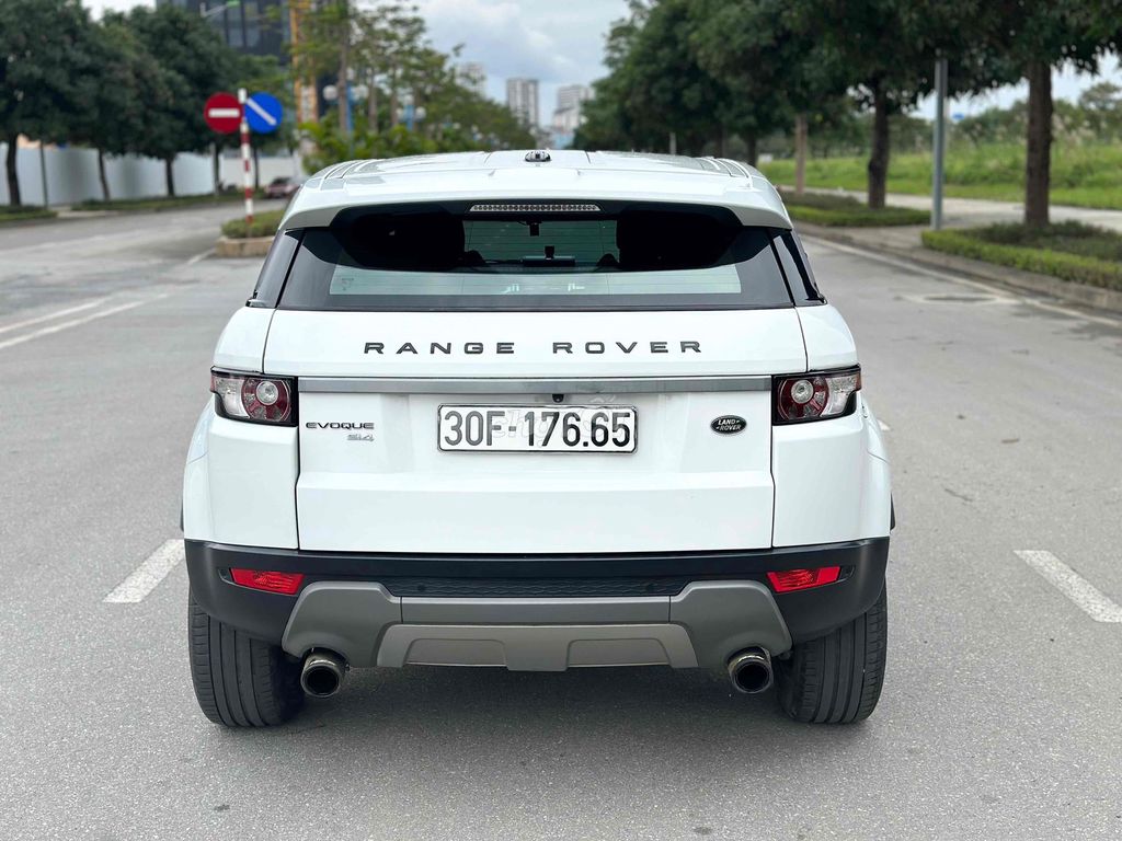Range Rover Evoque 2015 Prestige Trắng 8 Vạn Miles. Mua bán Ô tô tại Quận Cầu Giấy Hà Nội được đăng bởi Vũ Kiên hình 7
