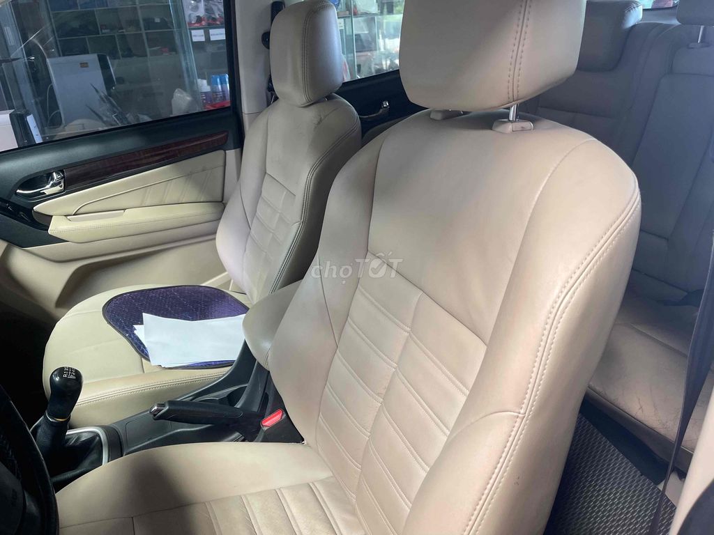 Isuzu Mu X 2019 - 160000 km. Mua bán Ô tô tại Huyện Núi Thành Quảng Nam được đăng bởi Võ Thành Long hình 7