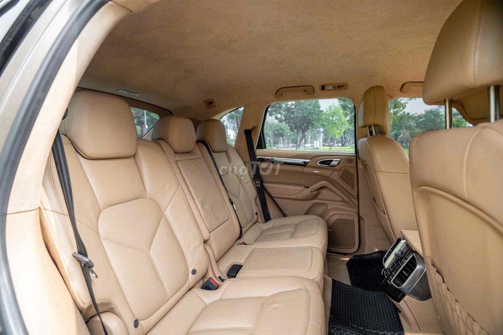 Porsche Cayenne 2016 Vàng cát - 83.000 km. Mua bán Ô tô tại Quận 1 Tp Hồ Chí Minh được đăng bởi FatCar Auto hình 12