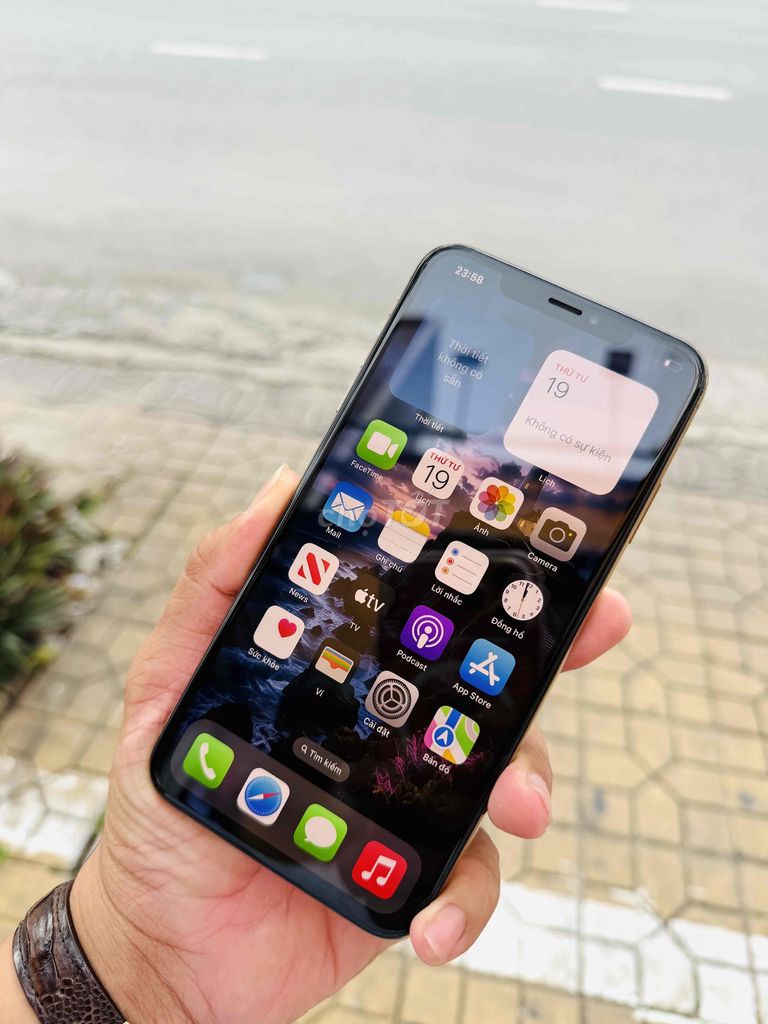 Apple iPhone XS Max 64GB Vàng Đồng Quốc tế zin nét. Mua bán Điện thoại tại Quận Ninh Kiều Cần Thơ được đăng bởi HẢI APPLE CẦN THƠ hình 1
