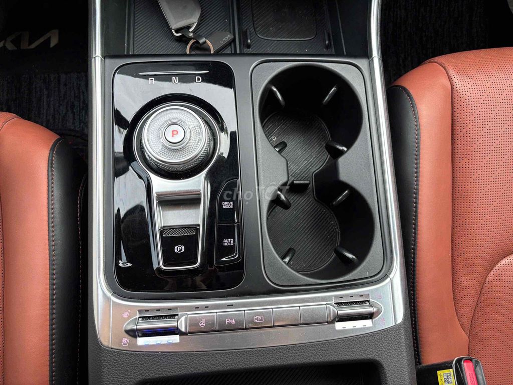 Kia Carnival 2024 Signature 2.2D - 26000 km. Mua bán Ô tô tại Quận 8 Tp Hồ Chí Minh được đăng bởi Cửa hàng ô tô cũ TRUST CARS hình 13