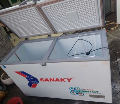 Tủ đông Sanaky inverter 350 lít tiết kiệm