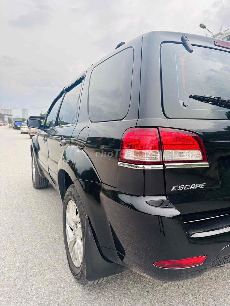 Ford Escape 2009 XLS 2.3 AT 4X2 - 140000 km. Mua bán Ô tô tại Quận Hoàng Mai Hà Nội được đăng bởi Tuấn Minh hình 5