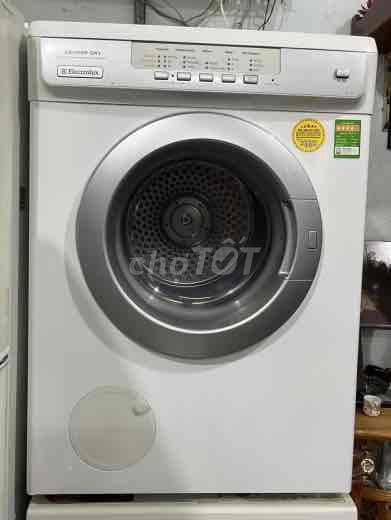 Máy sấy quần áo Electrolux. Mua bán Máy giặt tại Quận Gò Vấp Tp Hồ Chí Minh được đăng bởi Hoàng sang hình 1