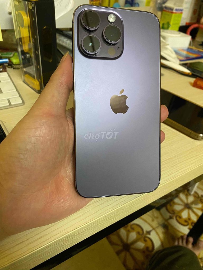 14 Pro Max lock vàng tím 128Gb sim ghép eid qte. Mua bán Điện thoại tại Quận Ba Đình Hà Nội được đăng bởi Phan Đang hình 1