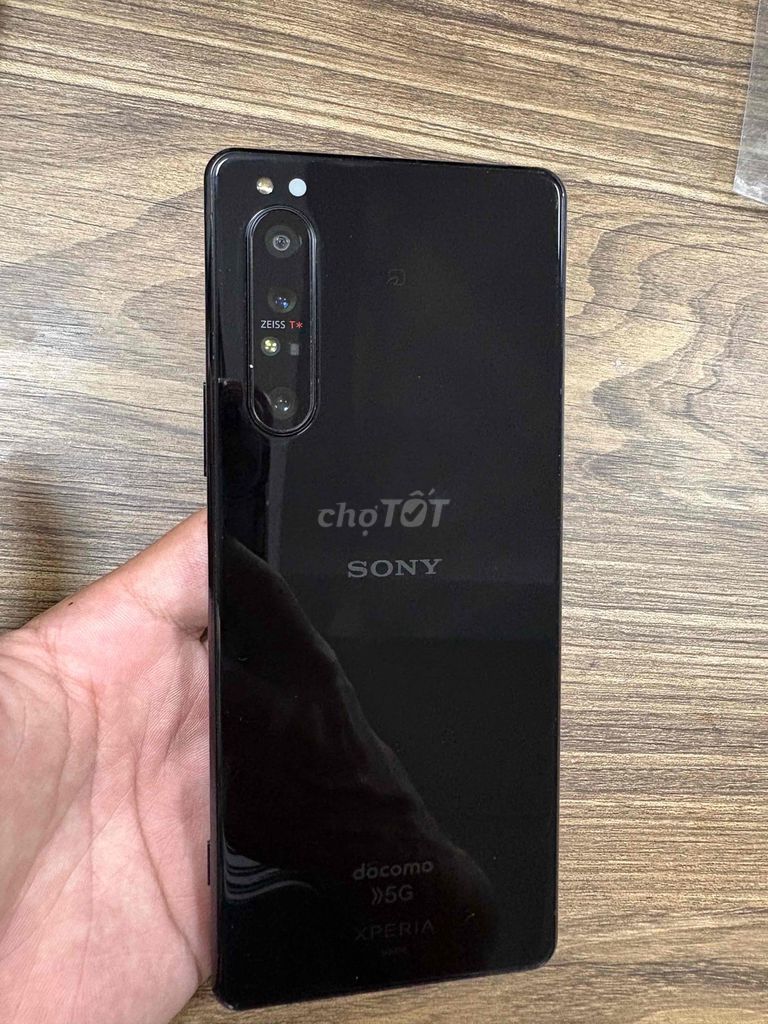 Sony Xperia 1 Mark II Đen Đã sử dụng. Mua bán Điện thoại tại Quận 10 Tp Hồ Chí Minh được đăng bởi Bin hình 1