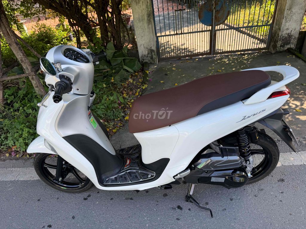 Yamaha Janus 2024 белый 1928 км