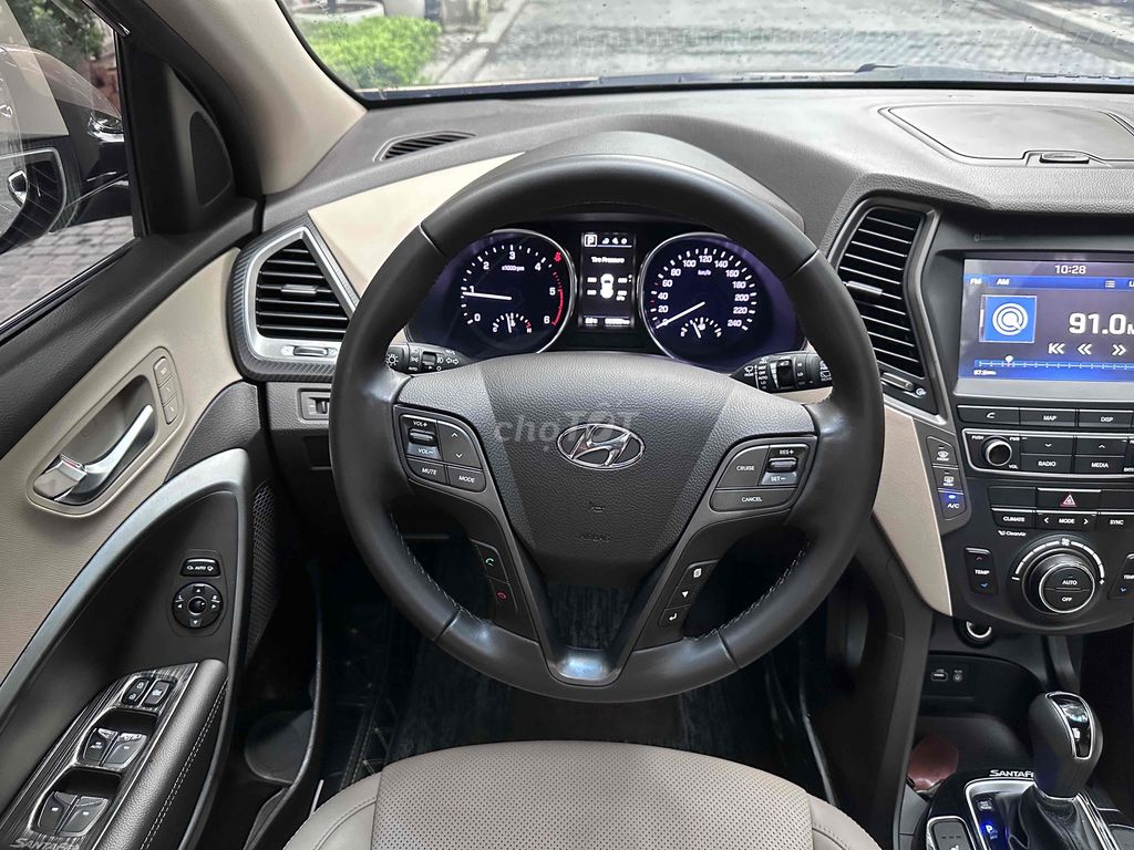 Hyundai Santa Fe 2018 2.4 AT 2WD - 92000 km. Mua bán Ô tô tại Quận Thanh Xuân Hà Nội được đăng bởi VIỆT NGUYÊN AUTO hình 6