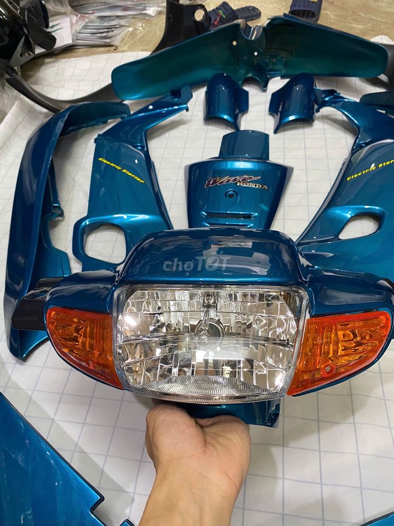 Bộ dàn áo và đèn xe Wave Thái 110 màu Xanh Ngọc. Mua bán Phụ tùng xe tại Quận Cầu Giấy Hà Nội được đăng bởi Nguyễn Quang Huy hình 3