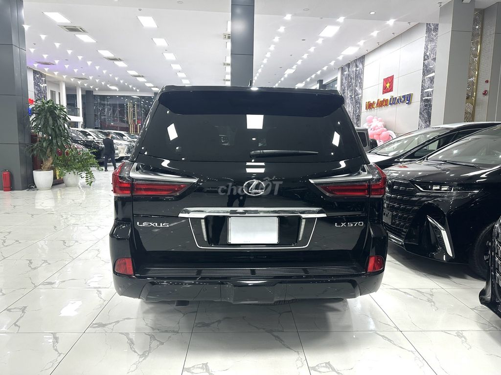 Lexus LX 570 Xuất Mỹ sản xuất 8/2018. Mua bán Ô tô tại Quận Bắc Từ Liêm Hà Nội được đăng bởi Viet Auto hình 3