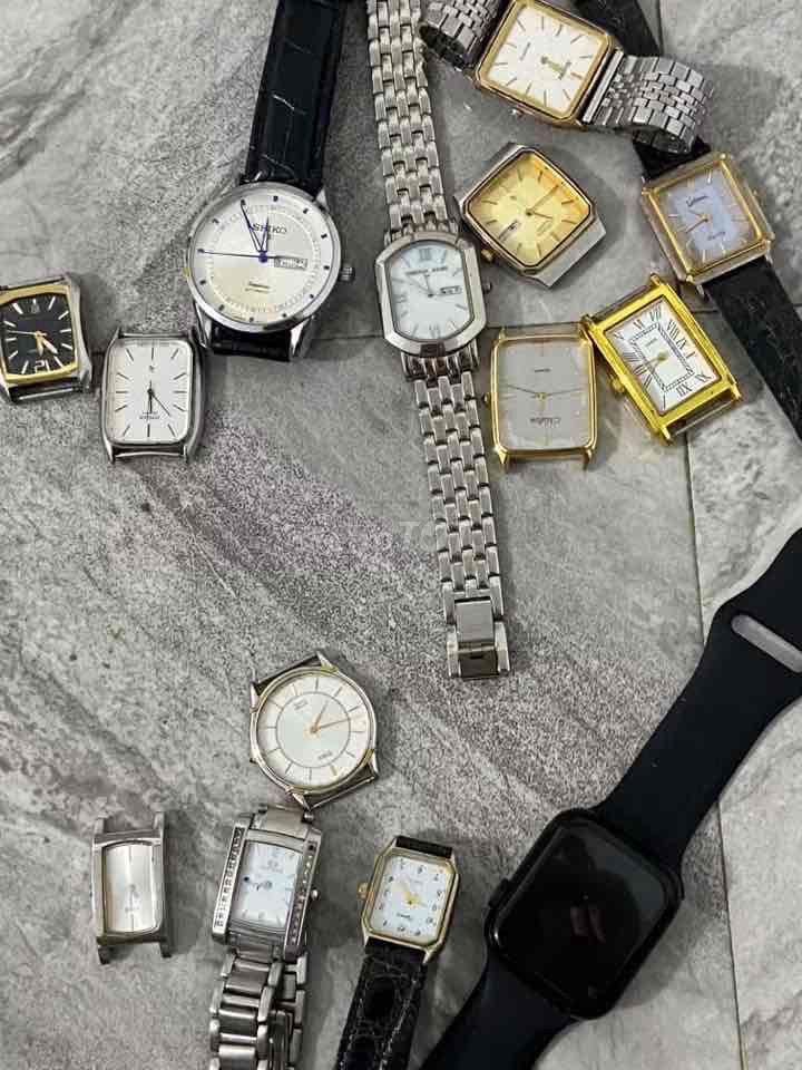 Đồng hồ đeo tay Kim loại da nhiều màu. Mua bán Đồng hồ tại Thành phố Đồng Xoài Bình Phước được đăng bởi anh trai hình 1