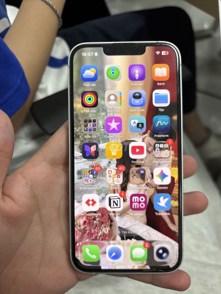 Apple iPhone 16e Trắng. Mua bán Điện thoại tại Quận Hà Đông Hà Nội được đăng bởi Huy Hoàngg hình 1
