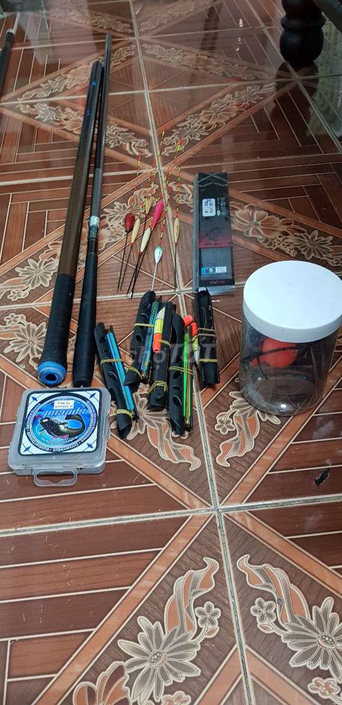 Cần câu cá Carbon nhiều màu. Mua bán Đồ thể thao, Dã ngoại tại Huyện Hóc Môn Tp Hồ Chí Minh được đăng bởi Nguyễn Hoàng van hình 1