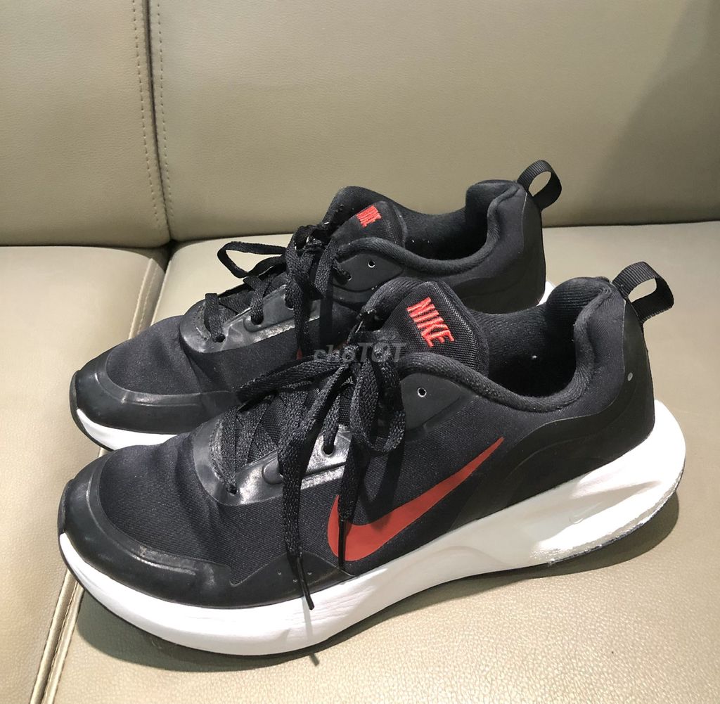 Giày Nike chính hãng size 42 còn rất mới. Mua bán Giày dép tại Quận Ba Đình Hà Nội được đăng bởi SPORT hình 1