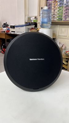 Harman Kardon Onyx 1. Mua bán Tivi, Âm thanh tại Quận 8 Tp Hồ Chí Minh được đăng bởi NGUYEN BINH