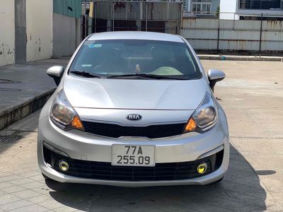 Kia Rio 2016 1.4 AT Sedan - 122000 km