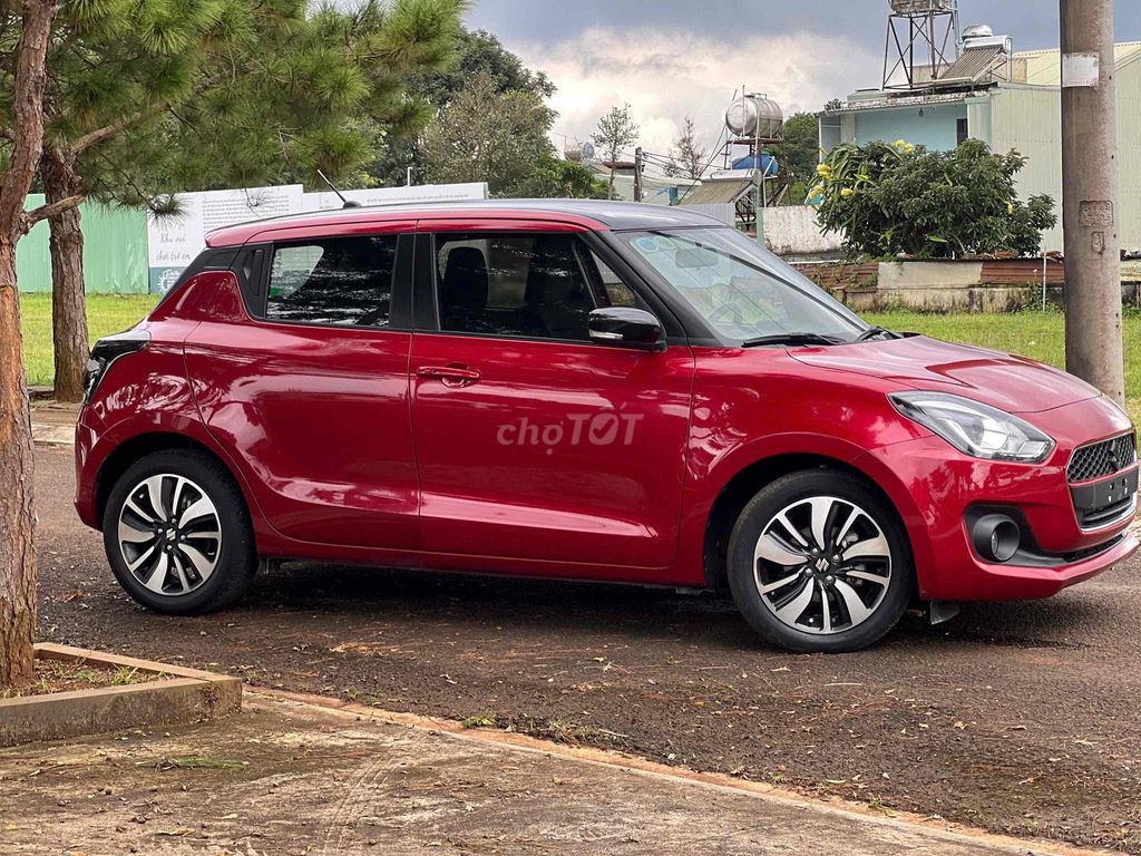 Suzuki Swift 2019 GLX 1.2 CVT - 40000 km. Mua bán Ô tô tại Thành phố Pleiku Gia Lai được đăng bởi Đào Thanh Tài hình 1