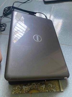 Mua Laptop Dell 3380 i3 Gen 6 Ram 8G Giá 2 triệu x