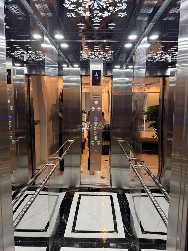 BÁN NHÀ VÕ CHÍ CÔNG - 5 TẦNG - THANG MÁY - KINH DOANH - OTO GẦN NHÀ. Mua bán nhà ở tại Quận Tây Hồ Hà Nội được đăng bởi Ngô Trung Tuấn hình 4