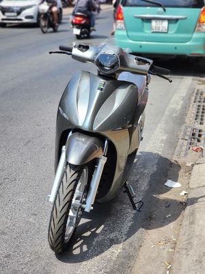 Xe máy điện Dat Bike Quantum S3 2026 Xám
