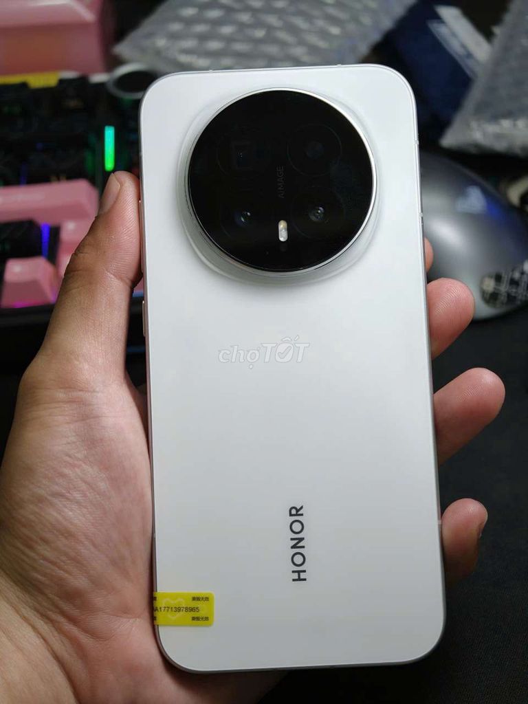 Honor Magic 8 256GB Trắng. Mua bán Điện thoại tại Quận Hải Châu Đà Nẵng được đăng bởi phuc nguyen hình 1