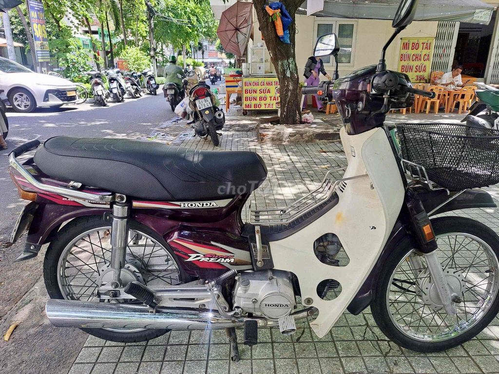bán xe hinda supper dream 99 chính chủ 17tr800xzin. Mua bán Xe máy tại Quận Phú Nhuận Tp Hồ Chí Minh được đăng bởi Hoàng Dân hình 4