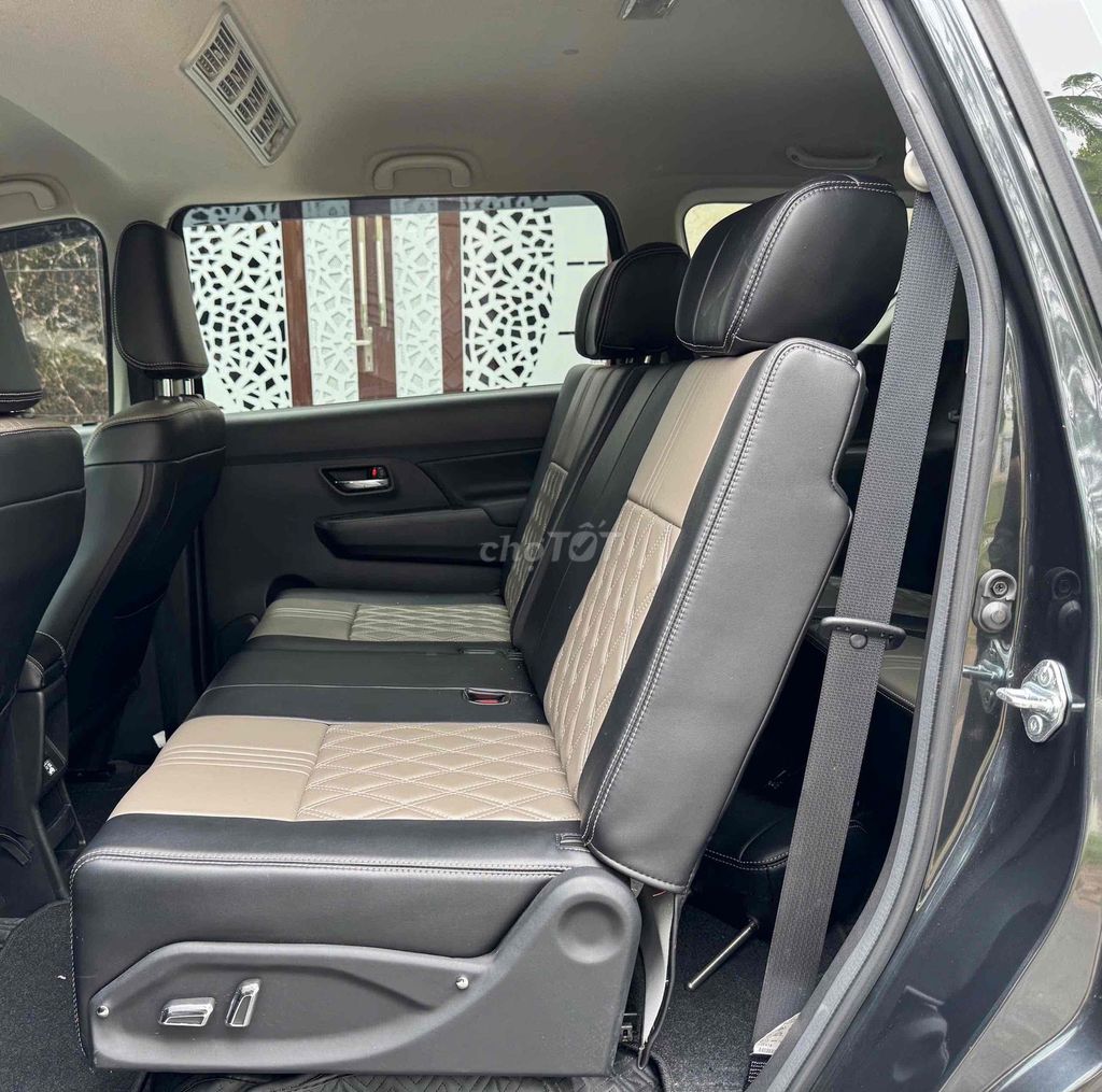 CẦN BÁN XE SUZUKI XL7.HYBRID XS2024. 11NKM. Mua bán Ô tô tại Quận Bình Tân Tp Hồ Chí Minh được đăng bởi XE ĐẸP BÌNH TÂN hình 11
