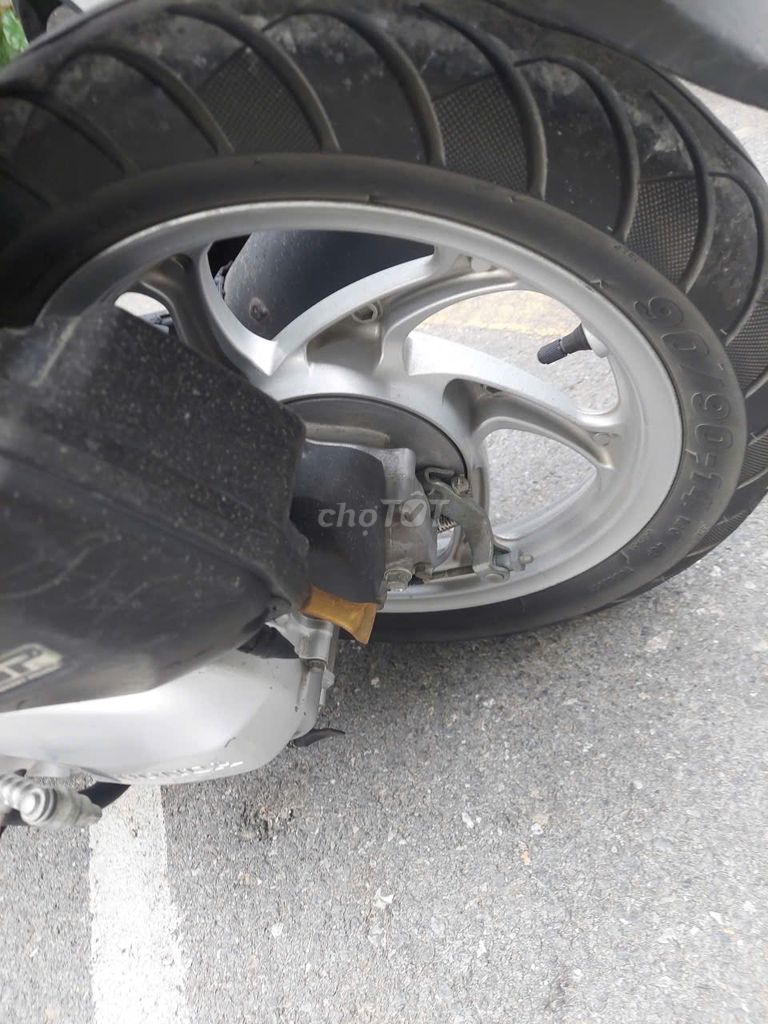 Bán xe Vision mầu đồng chính chủ cực đẹp. Mua bán Xe máy tại Quận Hai Bà Trưng Hà Nội được đăng bởi Nguyễn Thu Thảo hình 9