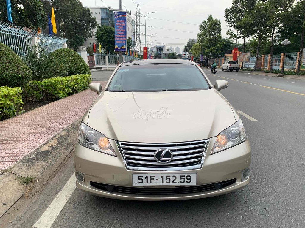 LEXUS ES 350 MODEL 2011