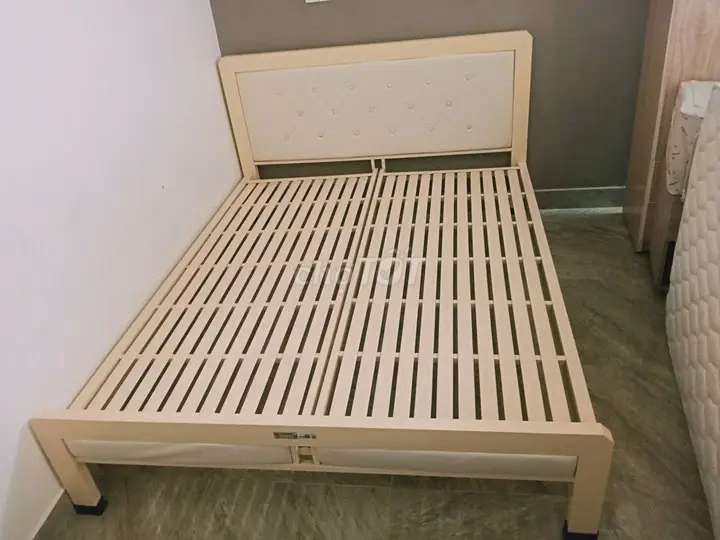 RÁP GIƯỜNG SẮT HỘP 1M6, cho khách Điện Dương. Mua bán Giường, chăn ga gối nệm tại Quận Hải Châu Đà Nẵng được đăng bởi UY TÍN hình 1