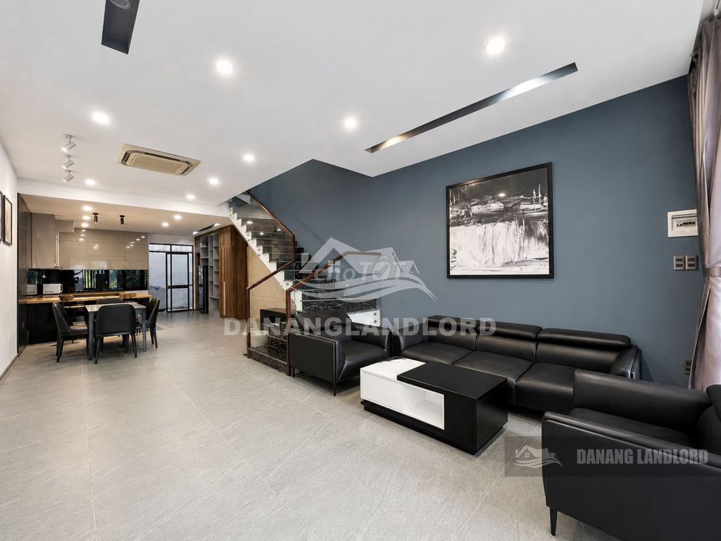 Nhà 4 Phòng Ngủ Hiện Đại Khu Nam Việt Á | B869