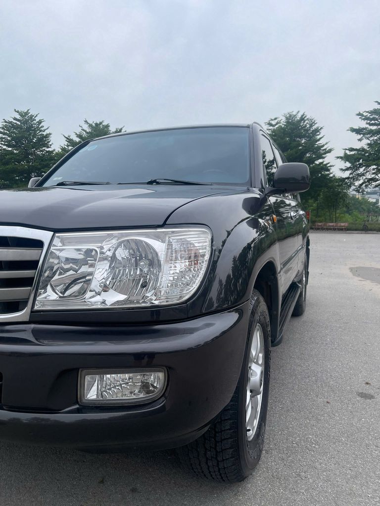 Toyota Land Cruiser 2004 GX.R 4.5 chất xe sưu tầm. Mua bán Ô tô tại Quận Thanh Xuân Hà Nội được đăng bởi Vạn Phát  Auto hình 14